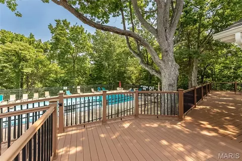 Exterior - 817 Woodside Trails Dr, Ballwin, MO 63021 photo 5 of 7