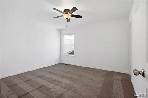 Bedroom - 1307 Bloomfield Dr, Eureka, MO 63025 photo 3 of 4