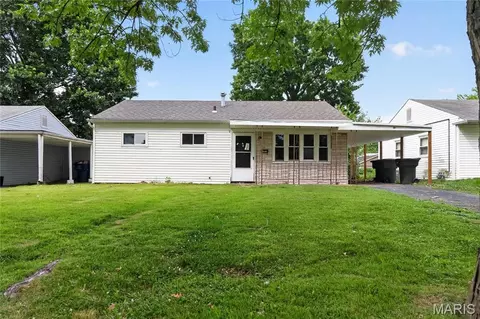 3829 Primm St, Saint Louis, MO 63123