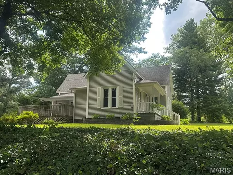 405 W Bloomfield Ave, Bloomfield, MO 63825
