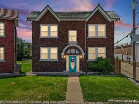 4622 Cleveland Ave, Saint Louis, MO 63110