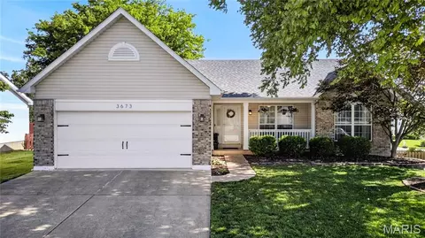 3673 Eagles Hill Rdg, Saint Charles, MO 63303