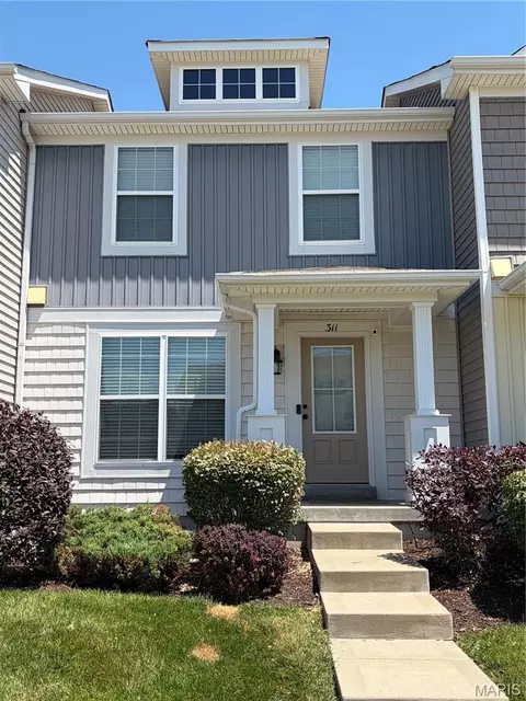 311 Countryshire Dr, Lake Saint Louis, MO 63367