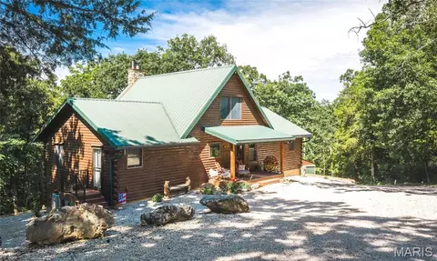 2384 Tea Rd, Rosebud, MO 63091