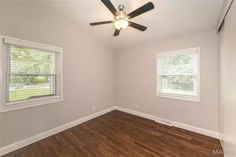 Bedroom - 250 Sunset Dr, Ballwin, MO 63011 photo 1 of 7