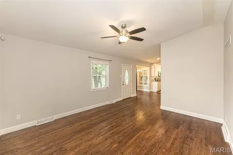Living - 250 Sunset Dr, Ballwin, MO 63011 photo 4 of 6