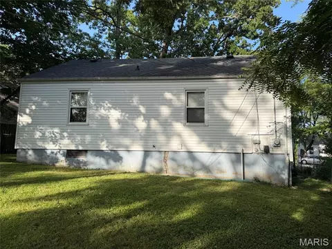 Exterior - 64 Rose Ct, Rolla, MO 65401 photo 6 of 7