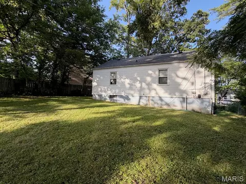 Exterior - 64 Rose Ct, Rolla, MO 65401 photo 5 of 7