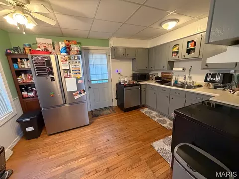 Kitchen - 64 Rose Ct, Rolla, MO 65401 photo 1 of 2