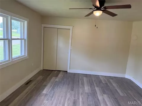 Bedroom - 519 E Walnut St, Perry, MO 63462 photo 1 of 3