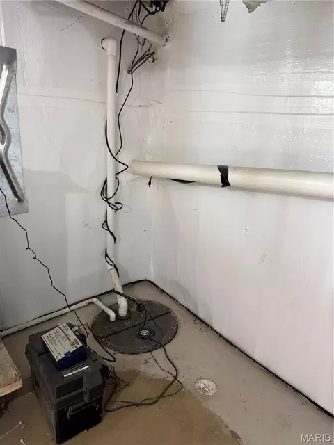 Other - 519 E Walnut St, Perry, MO 63462 photo 10 of 13