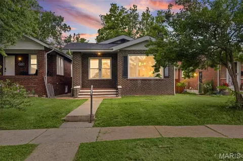 6856 Plymouth Ave, University City, MO 63130