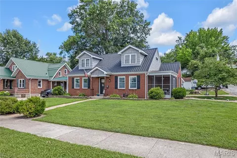 332 Stark Blvd, Hermann, MO 65041