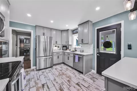 Kitchen - 332 Stark Blvd, Hermann, MO 65041 photo 1 of 3