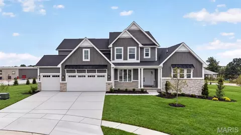 26 Valor Way, Wentzville, MO 63385