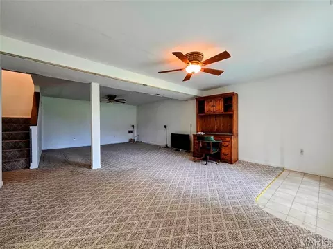 Living - 59 Brook Rd, Hannibal, MO 63401 photo 2 of 3