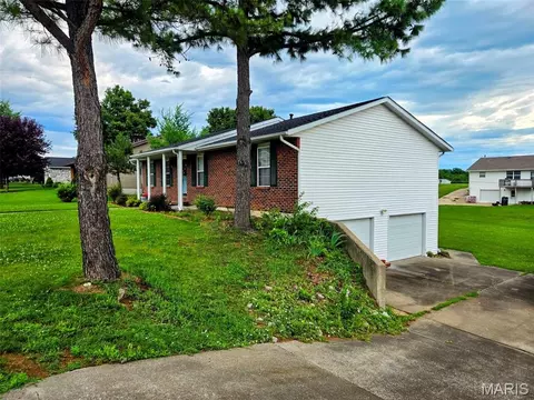 Exterior - 59 Brook Rd, Hannibal, MO 63401 photo 3 of 10