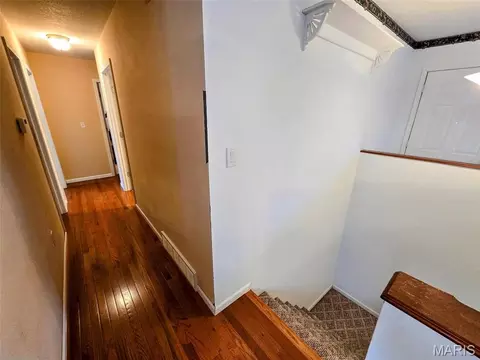 Entry Way - 59 Brook Rd, Hannibal, MO 63401 photo 1 of 1