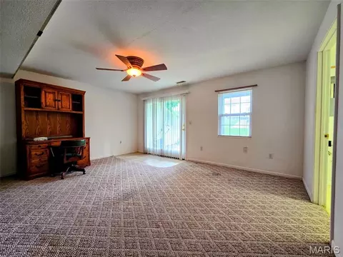 Living - 59 Brook Rd, Hannibal, MO 63401 photo 3 of 3