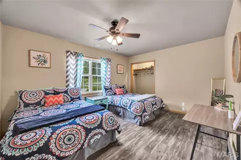Bedroom - 1011 Schieffers Branch Rd, Hermann, MO 65041 photo 7 of 8