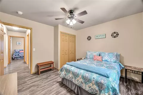 Bedroom - 1011 Schieffers Branch Rd, Hermann, MO 65041 photo 6 of 8
