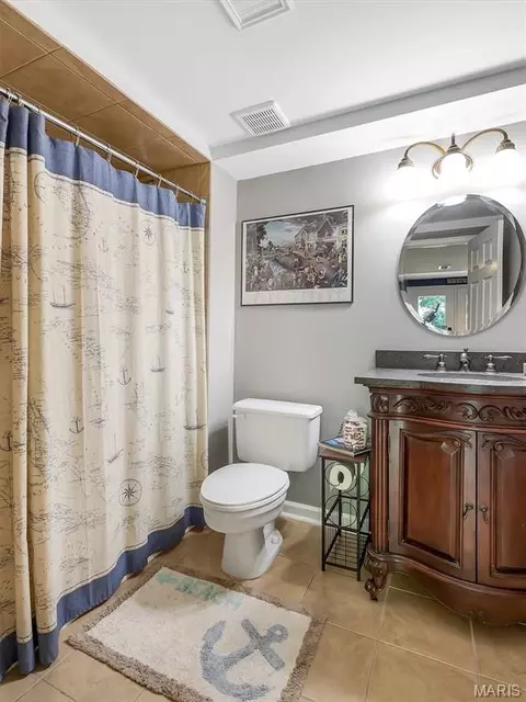 Bath - 861 Legends View Dr, Eureka, MO 63025 photo 5 of 5