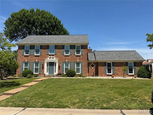 4701 Idecker Pl, Saint Louis, MO 63129