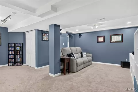 Other - 404 Silver Maple Ct, Fenton, MO 63026 photo 7 of 10
