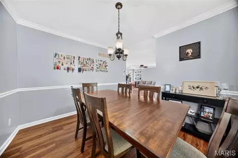 Dining - 404 Silver Maple Ct, Fenton, MO 63026 photo 2 of 2