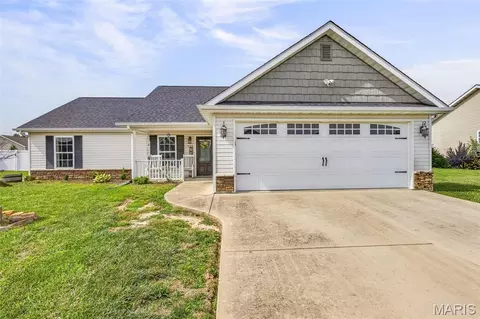 1495 Black Rock Ln, Farmington, MO 63640