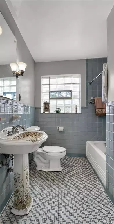 1306 E 3rd St, Washington, MO 63090 photo 6