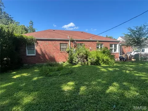 1306 E 3rd St, Washington, MO 63090 photo 2