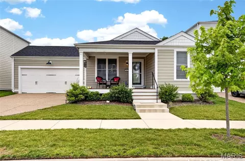 3653 Starkville St, Saint Charles, MO 63301