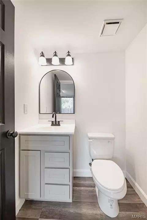 Bath - 13 Dixons Ct #B, O'fallon, MO 63366 photo 1 of 2