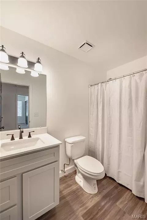 Bath - 13 Dixons Ct #B, O'fallon, MO 63366 photo 2 of 2