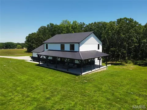 14946 Colorado Rd, Dixon, MO 65459