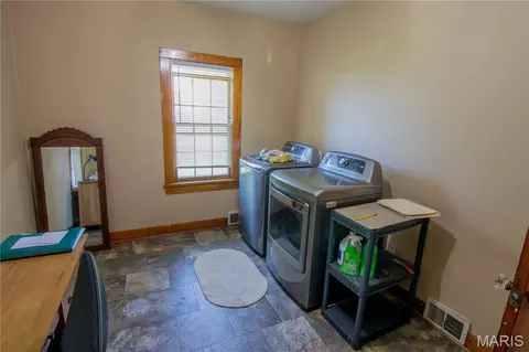 700 Gehle St, Saint Peter, IL 62880 photo 11