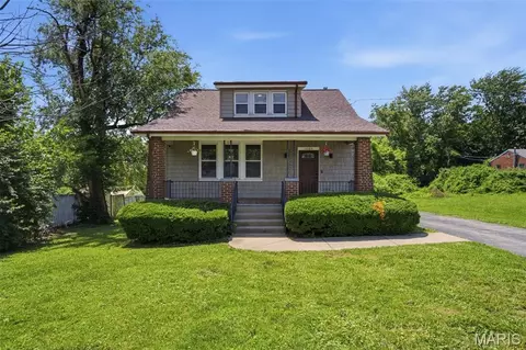 11165 Old Halls Ferry Rd, Saint Louis, MO 63136