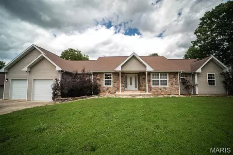 109 Summit Pass, Waynesville, MO 65583