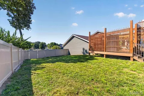 Exterior - 912 N Main St, O'fallon, MO 63366 photo 15 of 22