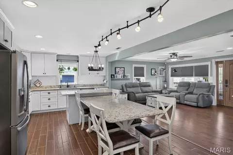 Kitchen - 912 N Main St, O'fallon, MO 63366 photo 3 of 5