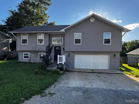 241 Rocky Ridge Ln, Poplar Bluff, MO 63901