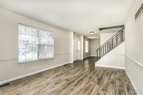 Living - 272 Village Meadow Dr, Ballwin, MO 63021 photo 1 of 5