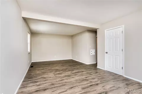 Living - 272 Village Meadow Dr, Ballwin, MO 63021 photo 5 of 5