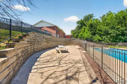 Exterior - 813 E Haven Dr, Waterloo, IL 62298 photo 8 of 13