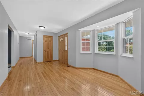 Entry Way - 813 E Haven Dr, Waterloo, IL 62298 photo 1 of 1