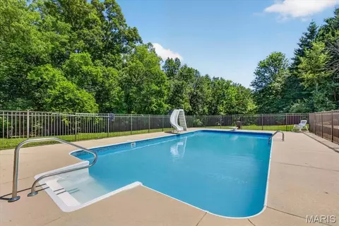 Exterior - 813 E Haven Dr, Waterloo, IL 62298 photo 9 of 13