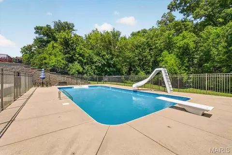 Exterior - 813 E Haven Dr, Waterloo, IL 62298 photo 10 of 13