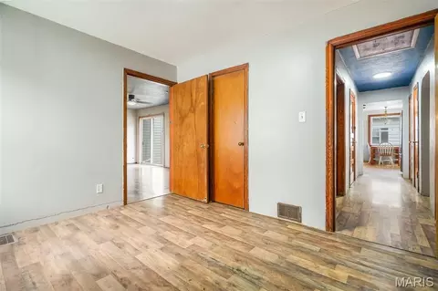 Entry Way - 217 W Walnut St, Benld, IL 62009 photo 2 of 2
