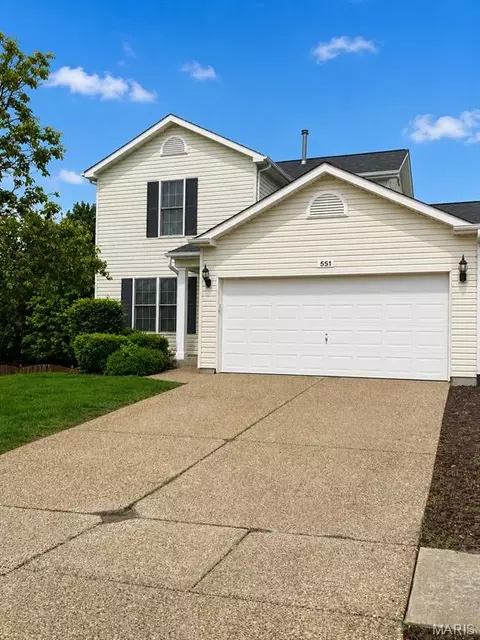 551 Donna Marie Dr #2022A, Wentzville, MO 63385